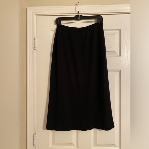 Coldwater Creek.Women’s Turtle Neck Sweater w/ Straight Black Skirt Set.Size PM. - Picture 5 of 7